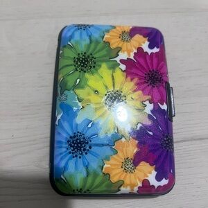 Floral Pattern Card Wallet Case